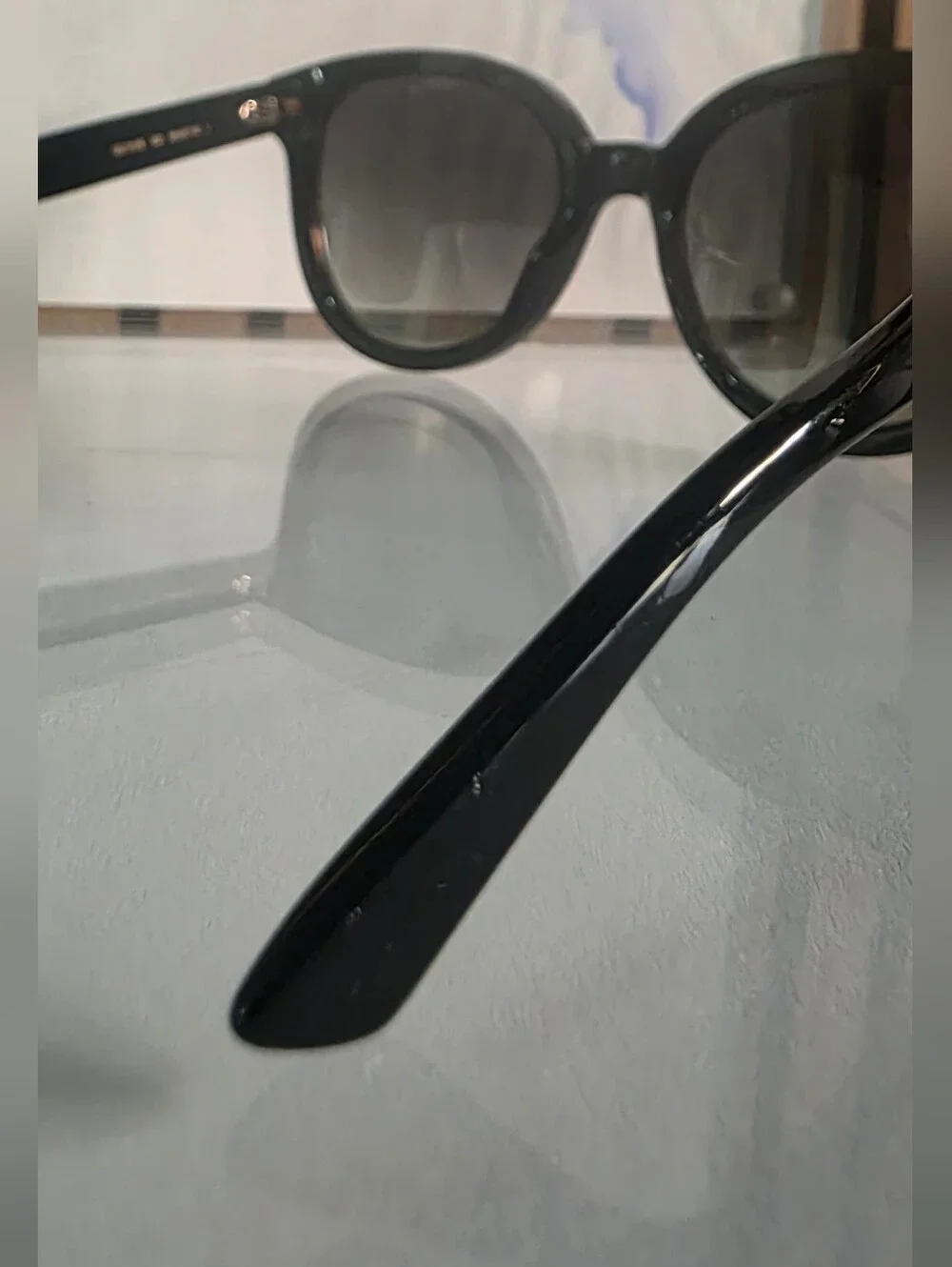 Gucci Black Oversized Cat-Eye Sunglasses